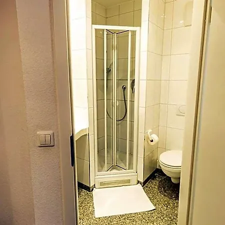 فندق Hotel-gasthof Zum Ritter 3*