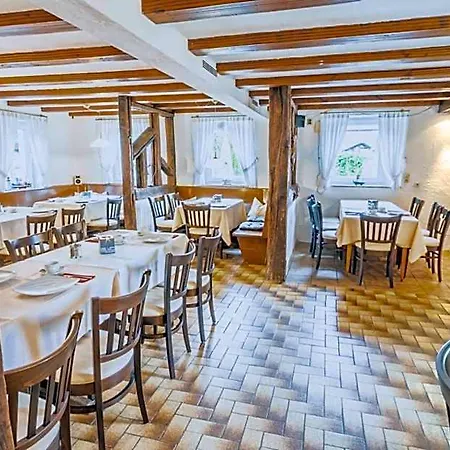 Hotel-gasthof Zum Ritter فندق